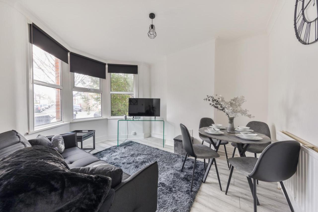 Beautifully Modern 2-Bed Apartment W/Garden London Exterior foto