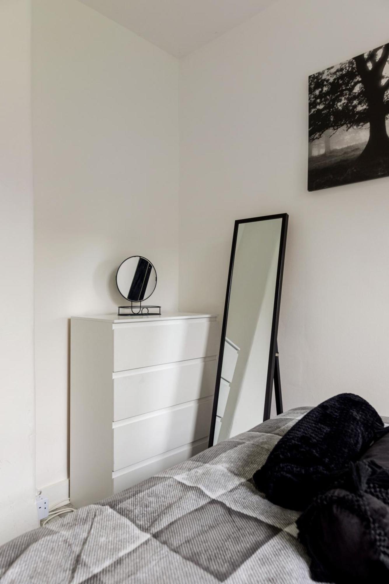 Beautifully Modern 2-Bed Apartment W/Garden London Exterior foto